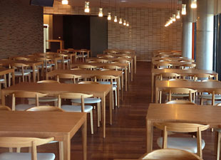 ����F�����{��